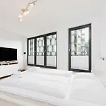 Apartments Cracow Mieszczańska by Renters